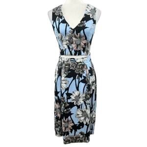 MISS SELFRIDGE Cropped Sleeveless Blouse and Pleated Skirt Floral Blue Pink